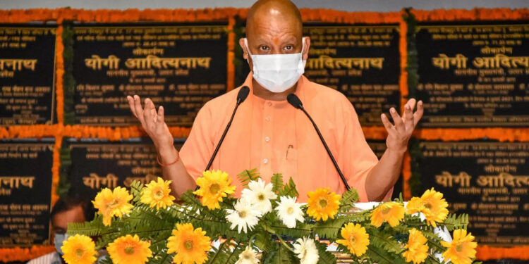 यूपी बीजेपी प्रवक्ता बोले- योगी दुनिया की सबसे ज्यादा भाषाएं जानते हैं..