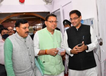 मुख्यमंत्री श्री पुष्कर सिंह धामी ने आज राज्य कर्मचारियों के फ्रिज किये गये महंगाई भत्ते को बहाल करने की घोषणा की