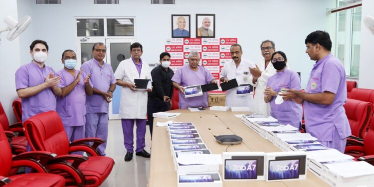 कोविड-19: तीसरी लहर की तैयारी में एम्स ऋषिकेश में टेली आईसीयू सेवाएं शुरू