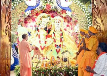 भगवान श्रीकृष्ण की जन्मभूमि पहुंचे मुख्यमंत्री, श्रीकृष्ण जन्मोत्सव समारोह में हुए शामिल