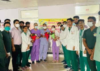 अखिल भारतीय आयुर्विज्ञान संस्थान एम्स ऋषिकेश के विद्यार्थियों ने रक्तदान शिविर का आयोजन किया