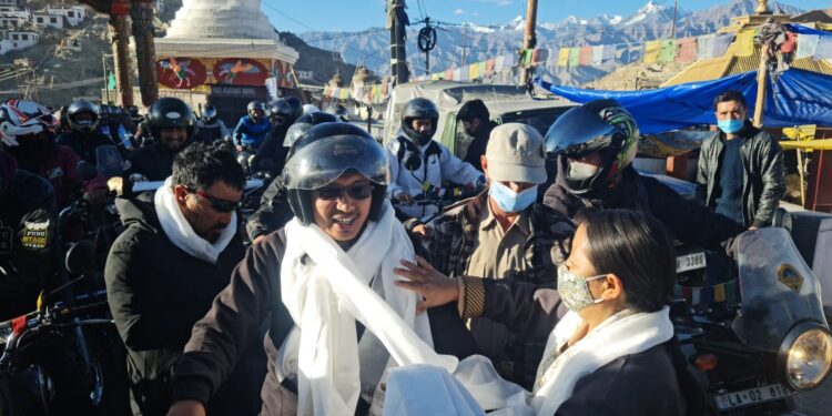 First batch of tourist headed by Jamyang Tsering Namgyal, Member of Parliament reached Siachen Base camp and declared it open for tourists on World Tourism Day 2021.