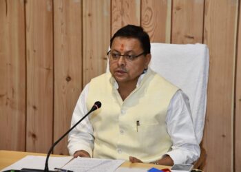 सीएम पुष्कर सिंह धामी ने इलेक्ट्रिक वाहनों पर प्रोत्साहन राशि की घोषणा की