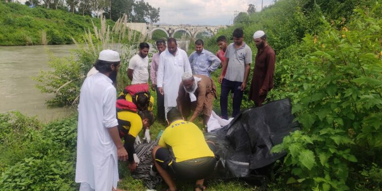 एस.डी.आर.एफ द्वारा शक्ति नहर, विकासनगर में लापता तीसरी बच्ची का शव भी किया गया बरामद