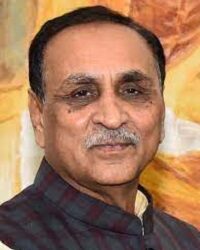 गुजरात के मुख्यमंत्री ने दिया इस्तीफा