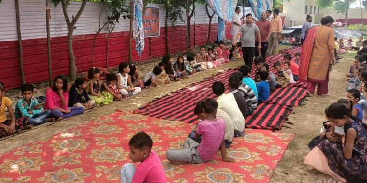 सेवा भारती द्वारा माता अमृतानंदमई सेवा प्रकल्प में किया हवन, कन्या पूजन एवं भंडारे