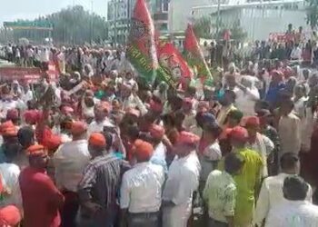 डीवीएनएल कार्यालय पर हंगामा करने पर सपा नेताओं पर मुकदमें दर्ज