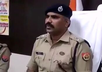 आगरा में अंतरराज्यीय स्तर पर चार पहिया वाहन चोरी करने वाले गैंग के सदस्य सदस्य गिरफ्तार