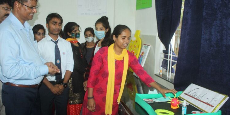 एस.आर ग्रुप में अभियन्ता दिवस बड़ी ही धूम-धाम से मनाया गया।