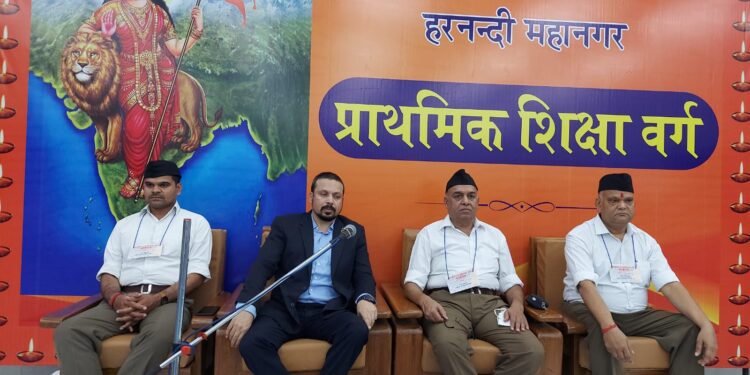 तपस्या कहें या साधना – यह है राष्ट्र की अराधना