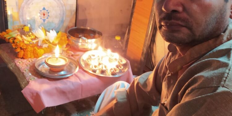 दीपावली का धार्मिक व पौराणिक मान्यताओं के ऐतिहासिक तथ्यों से भी जुड़ाव