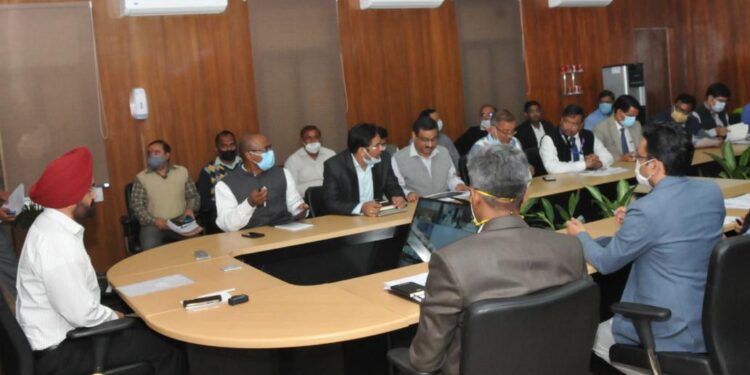 प्रधानमंत्री इम्प्लॉयमेंट जेनरेशन प्रोग्राम एवं मुख्यमंत्री स्वरोजगार योजना की समीक्षा