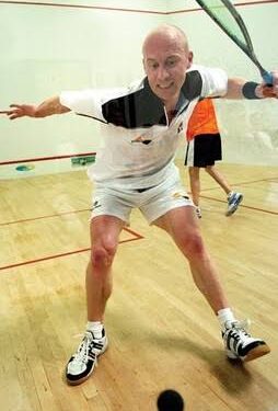 एशियाई खेलों की स्क्वॉश स्पर्धा में बेहतर प्रदर्शन के लिए मंत्रालय ने क्रिस वॉकर की नियुक्ति को मंजूरी दी