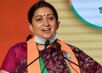 यूपी में फिर भारी बहुमत से भाजपा सरकार: केंद्रीय मंत्री स्मृति ईरानी