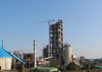 बिरला कॉर्पोरेशन लिमिटेड की कंपनी आरसीसीपीएल के मुकुटबन में नए इंटीग्रेटेड सीमेंट प्लांट की शुरुआत