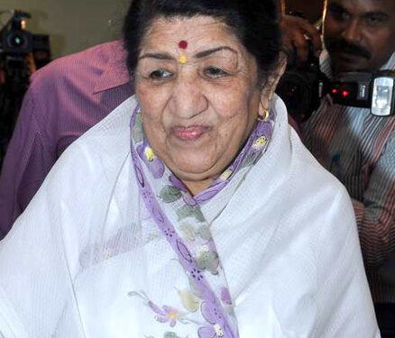 सुरों की सरस्वती आज माँ शारदा के साथ ही विसर्जित होंगी