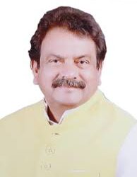 केंद्रीय कानून एवम न्याय मंत्री एस पी सिंह बघेल की नुक्कड़ सभा के दौरान सपा समर्थकों से हुई गाली गलौज का वीडियो हुआ वायरल