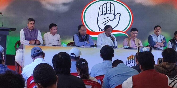 प्रियंका गांधी के ‘‘लड़की हूं, लड़ सकती हूं अभियान’’ का पूरे देश पर असर- पी.चिदंबरम