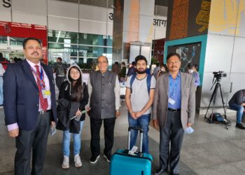 उत्तराखंड के छात्रों का यूक्रेन से वापस आना जारी