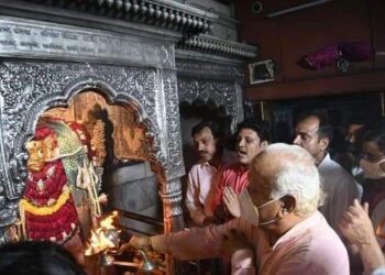 वाराणसी में बोले संघ प्रमुख डा. मोहन भागवत- संघ के संख्यात्मक संग गुणात्मकता पर जोर दें