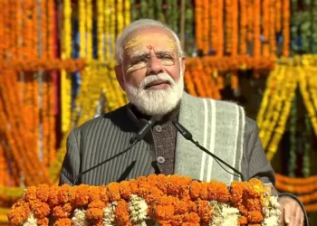 खजुरी वाराणसी में पीएम मोदी सम्बोधित कर रहे हैं