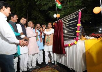 मुख्यमंत्री श्री चौहान ने इन्दौर में 6 लेन एफओबी किया लोकार्पित