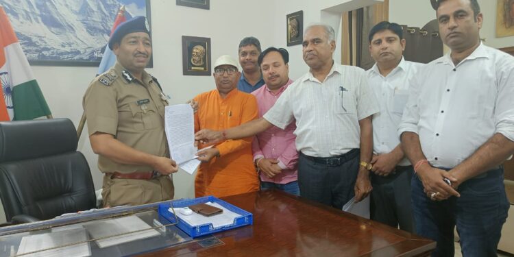 उत्तराखंड आरएसएस प्रमुख को बदनाम करने की साजिश में एफआईआर