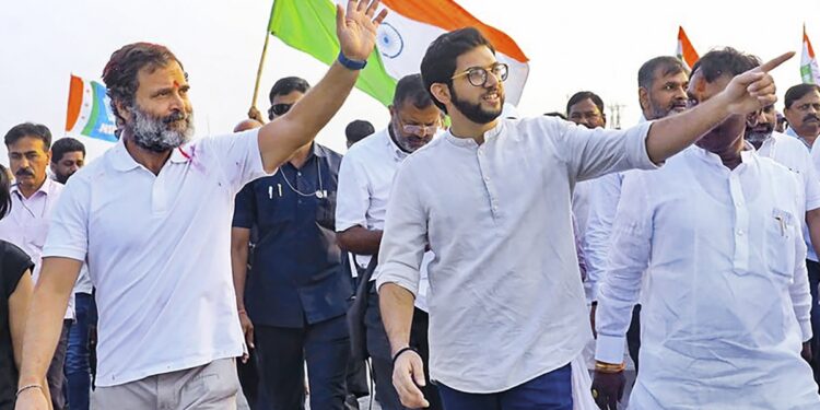 चुनाव और यात्रा से बदलता विमर्श