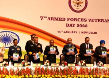 आप देश की सीमाओं सहित हमारी एकता और अखंडता के प्रहरी रहे हैं