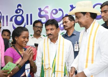 तेलंगाना में तेजी से गरीबी घटी, नीति आयोग ने किया खुलासा