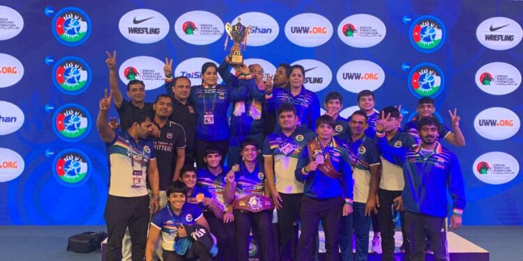 प्रधानमंत्री ने 2023 अंडर-20 विश्व चैंपियनशिप में महिला कुश्ती टीम का खिताब जीतने पर भारतीय टीम को शुभकामनाएं दीं