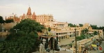 श्रीकृष्ण जन्मभूमि ट्रस्ट ने ईदगाह पर किया अपना दावा